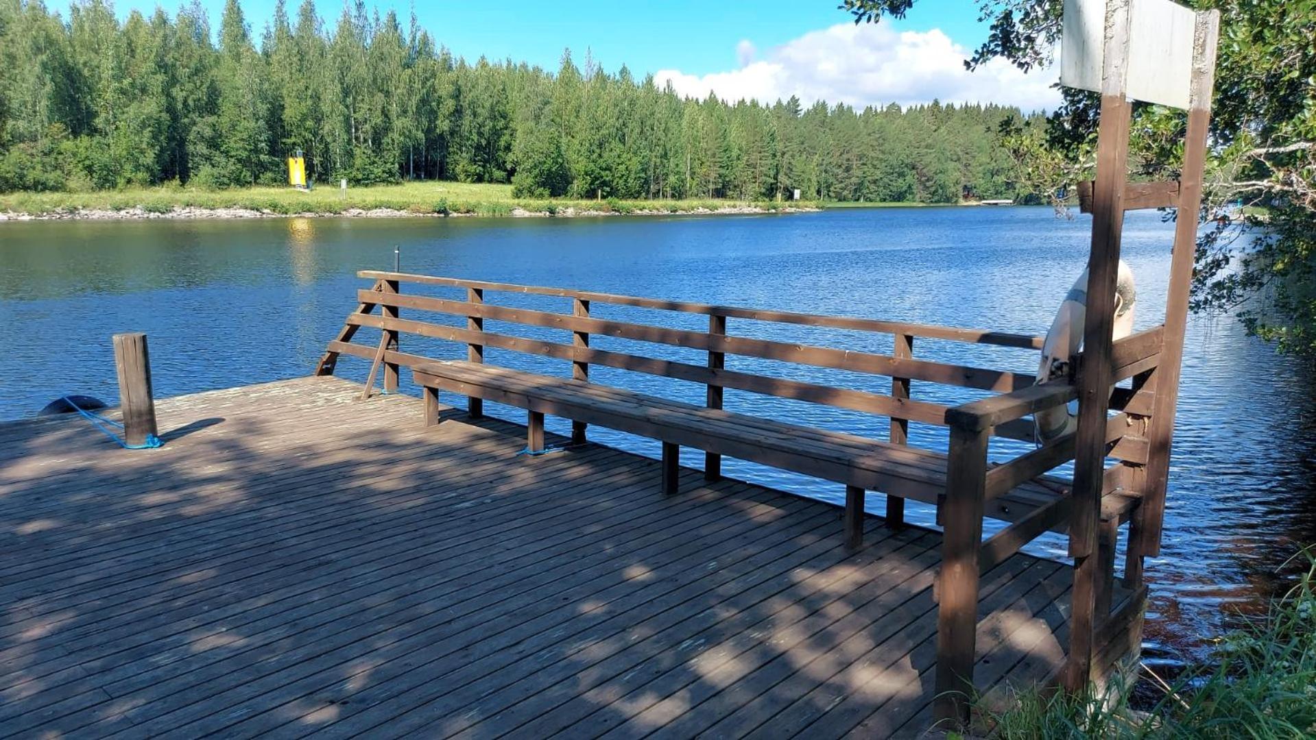 A Pousada Majoitus Fox Kuopio Exterior foto