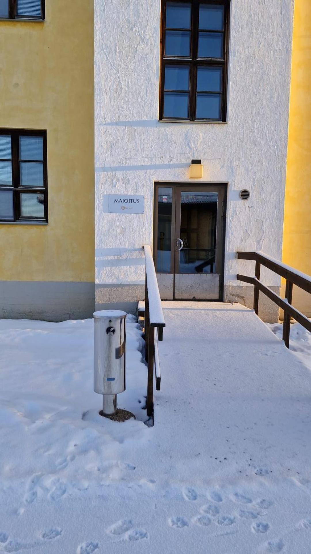 A Pousada Majoitus Fox Kuopio Exterior foto